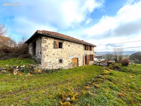 maison 2 pièces 77 m²