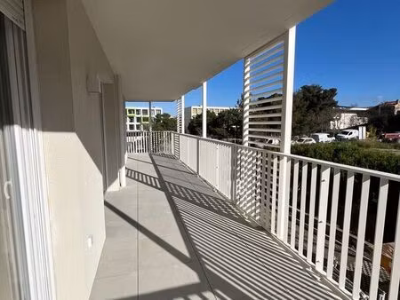 4 pièces neuf – grande terrasse + 2 parkings