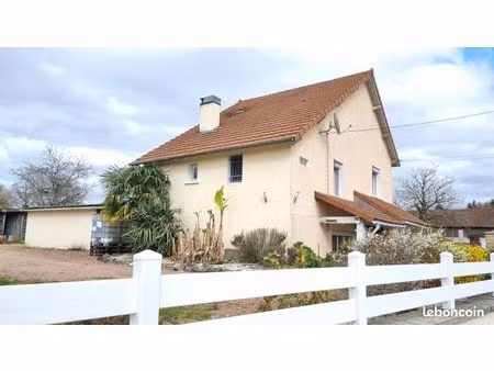 maison 5 pièces 132 m²