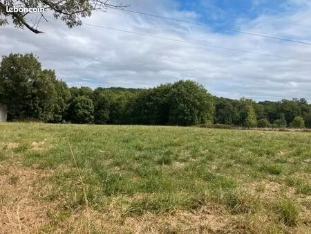 terrain 1 400 m² fontcouverte