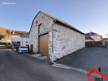 grange 1 pièce 100 m²