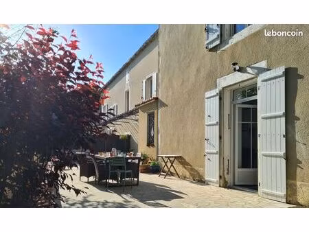 belle maison charentaise