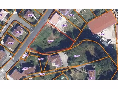 terrain 1742 m² ussel