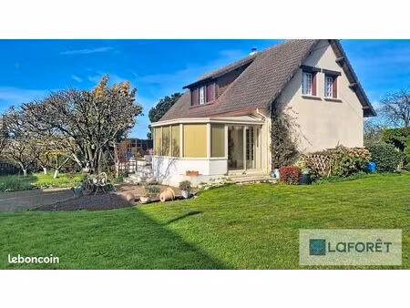 maison 6 pièces 135 m²