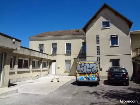 local 45 m² villeneuve-saint-georges