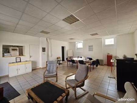 local commercial 117 m² gentilly