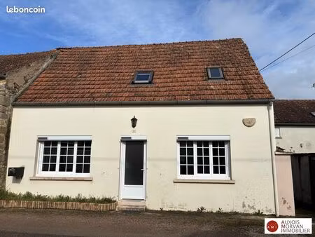 maison de village 4 pièces 85 m²
