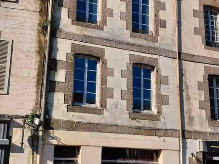 immeuble 6 pièces 205 m²