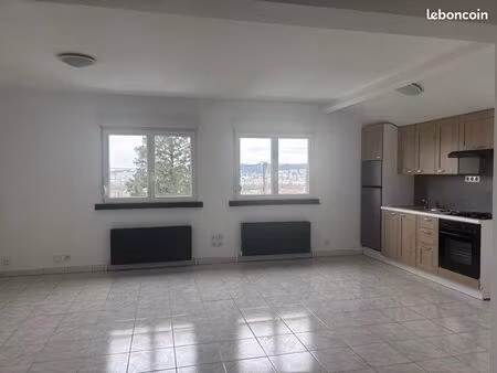 exincourt appart f3 parking