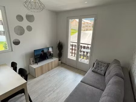 t3 meublé (3mois seulement)- dispo 1er avril-30 juin