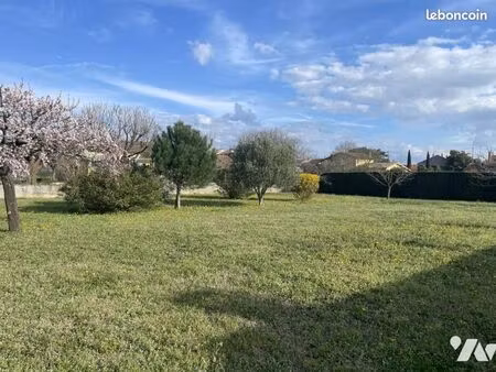 terrain 1014 m² bourg les valence