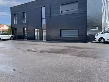 à louer bureaux et cellule d’activité