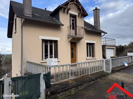 maison 8 pièces 150 m²