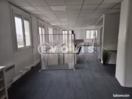 bureaux 140 m²