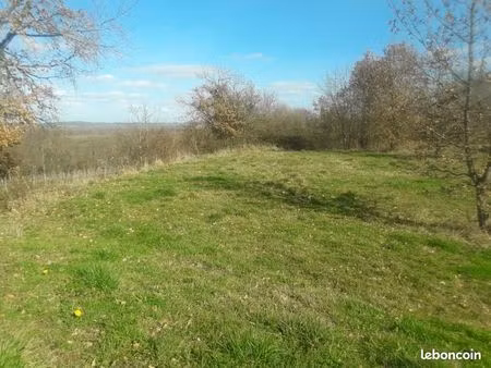 terrain 626 m² saint mont