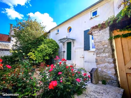 ensemble immobilier divisible à deux pas du centre-ville