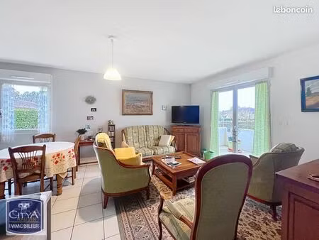 appartement 3 pièces 65 m²