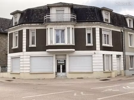 local commercial 70 m² argentat