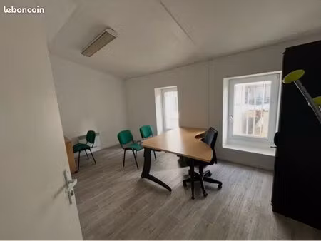 loue bureau meublé centre-ville