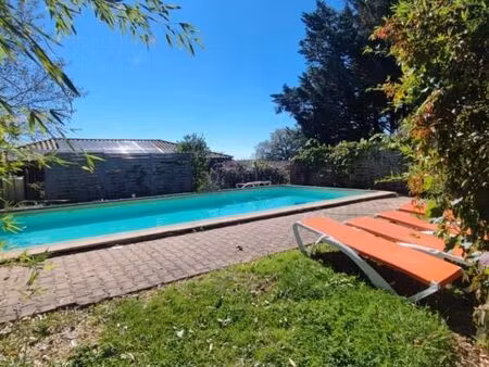 longère 13 pièces 380 m²