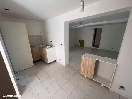 à louer appartement rdc louviers avril 2026