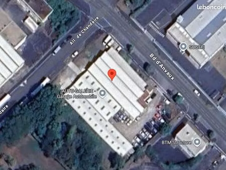 local d'activité artisanal et commercial