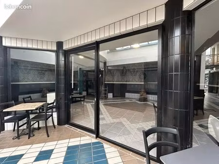 local commercial 21 m²