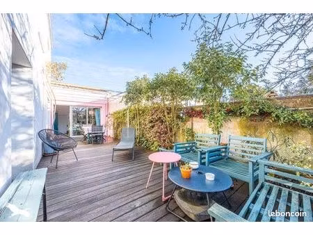 maison de ville 5 pièces 137 m²