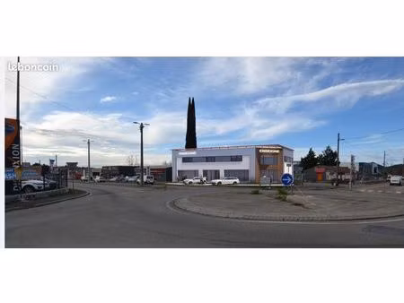 local commercial 87 m² alès
