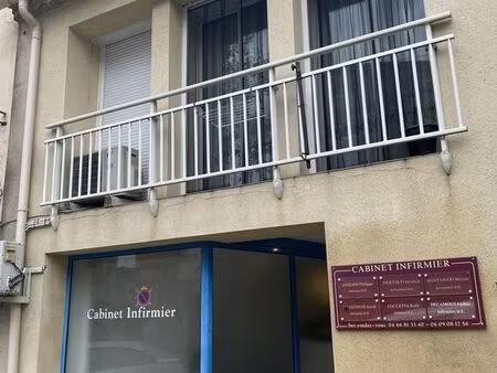 local 60 m² clarensac