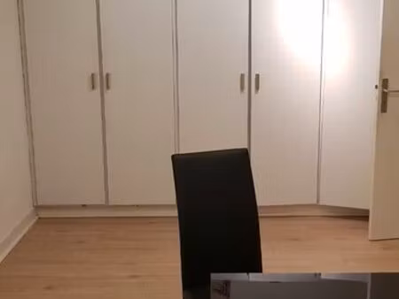 loue local activité paramédicale/liberale