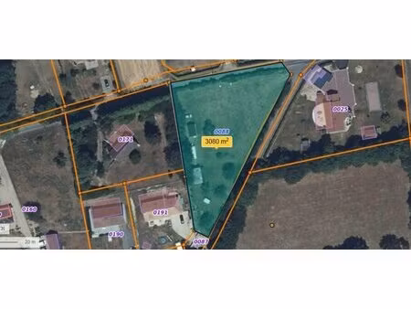 en vente terrain constructible 30 76 ares – 107 000 € |pont-audemer