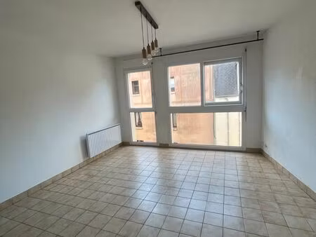 appartement duplex 55 m² – centre-ville de landerneau