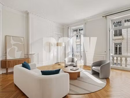 doly - appartement 45m2 - 75002 paris