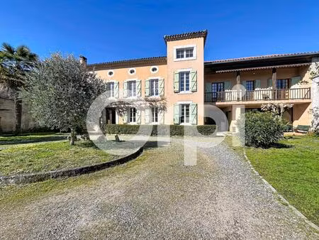 maison spacieuse 268m² avec jardin 2933m² et garage - pointis-inard