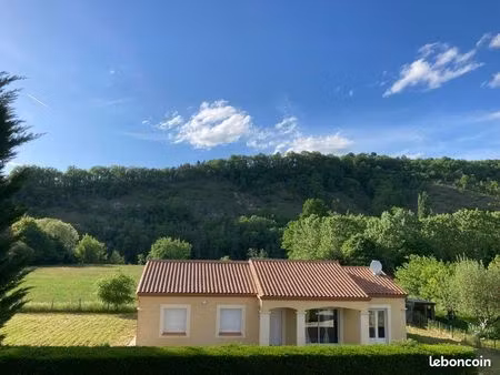 à louer villa meublé le bugue proche du centre