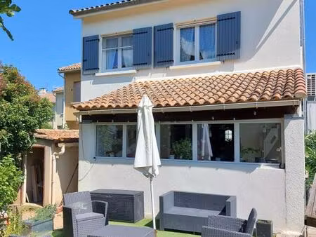 maison à vendre  montfaucon  113 m²  5 chambres  jardin  garage