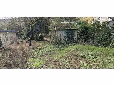 terrain de 600m2 a cergy