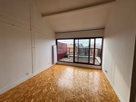 appartement 2 pièces duplex avec terrasse 47 m² - quartier victoire