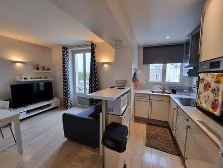 appartement 2 pièces de 34 m² - maisons-laffitte - entrée du parc