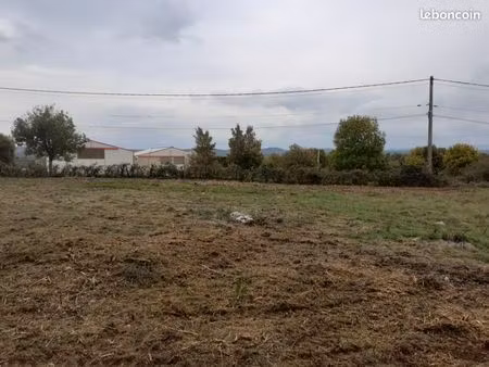 terrain constructible viabilisé – les rives (34520)