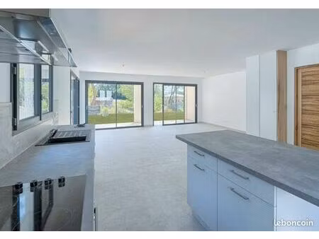 maison - 5 pièces - langlade résidence intimiste au coeur de la vaunage