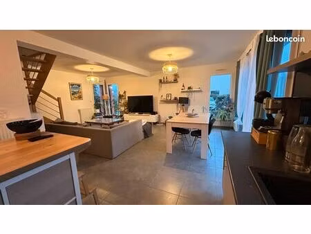 maison 4 pièces 81 m²