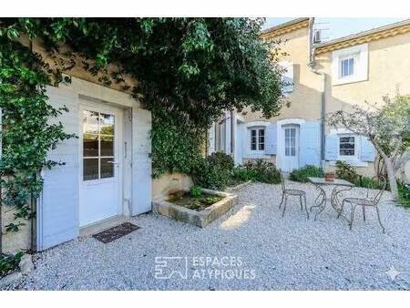 propriété en provence avec jardin et 2 appartements indépendants avec revenu locatif