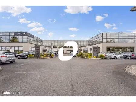 bureau 459 m²