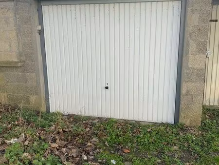 box centre ville persan 15m2