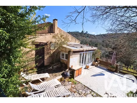 maison à esparron-de-verdon (04800)