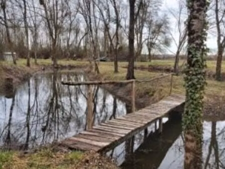 terrain de loisirs-coin de pêche