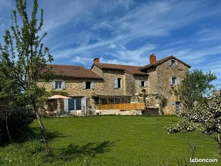 propriété 6 pièces 186 m²