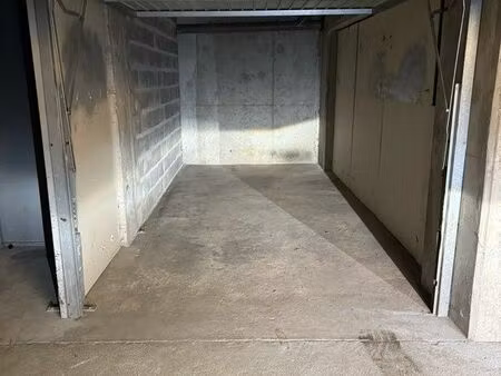 location box tours centre